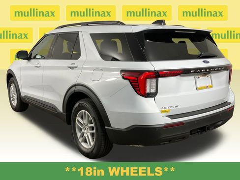 New 2026 Ford Explorer Active image 10