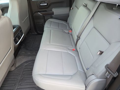 Used 2019 GMC Sierra 1500 SLT w/ SLT Premium Package image 18