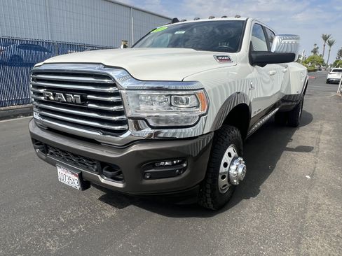 Used 2024 RAM 3500 Limited w/ Towing Technology Group AWD/4WD image 9