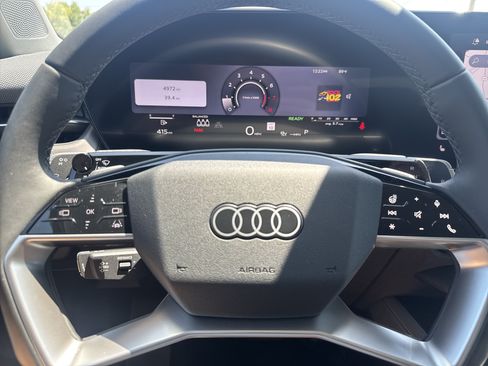 Certified 2026 Audi Q3 quattro 2.0T AWD/4WD image 10