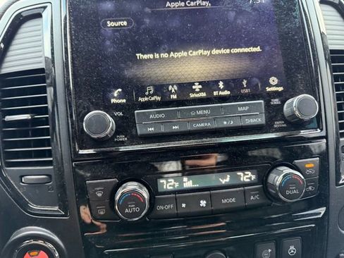 Used 2021 Nissan Titan PRO-4X w/ Pro-4x Convenience Package image 15