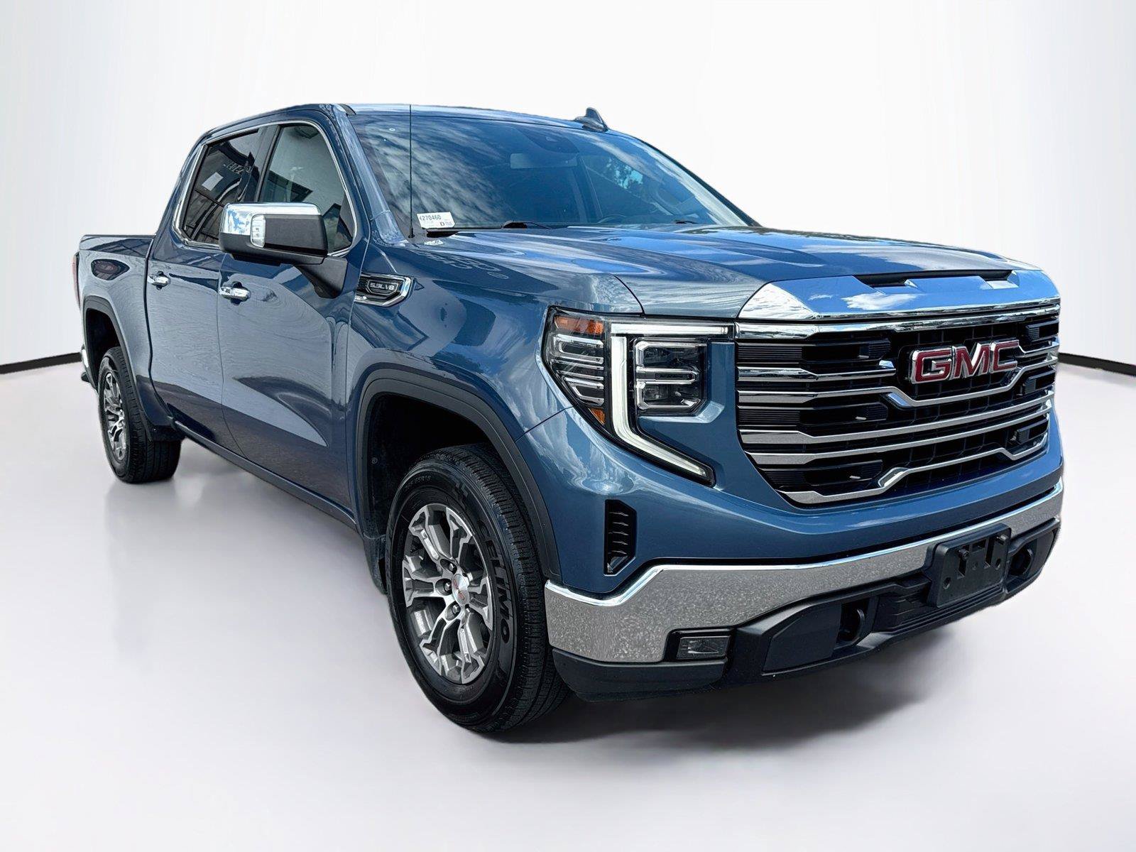 Used 2024 GMC Sierra 1500 SLT RWD image 7