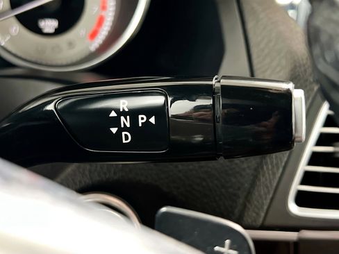 Used 2016 Mercedes-Benz E 400 Cabriolet image 13