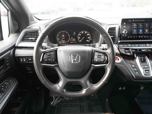 Used 2025 Honda Odyssey Sport-L image 21