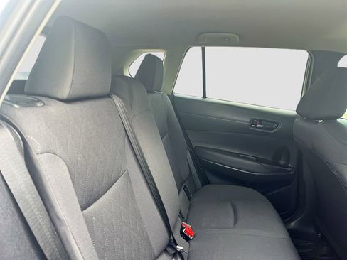 Used 2024 Toyota Corolla Cross LE image 24