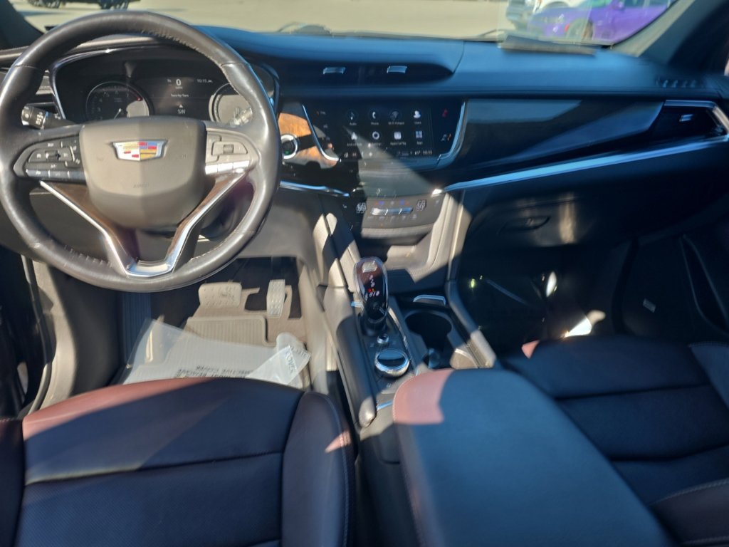 Used 2021 Cadillac XT6 Premium Luxury FWD image 14