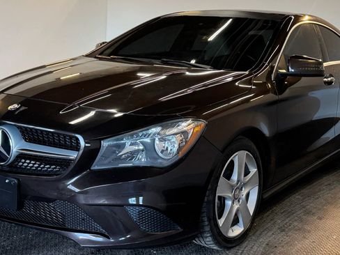 Used 2015 Mercedes-Benz CLA 250 4MATIC image 2