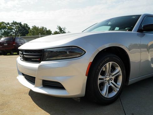 Used 2023 Dodge Charger SXT RWD image 17