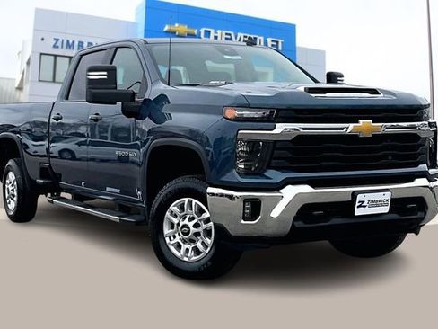 Certified 2025 Chevrolet Silverado 2500 LT w/ Convenience Package image 1