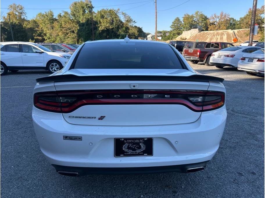 Used 2018 Dodge Charger GT AWD/4WD image 7
