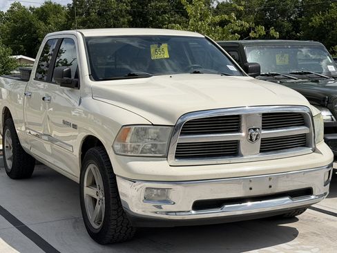 Used 2010 Dodge Ram 1500 Truck SLT w/ Lone Star Regional Pkg RWD image 3