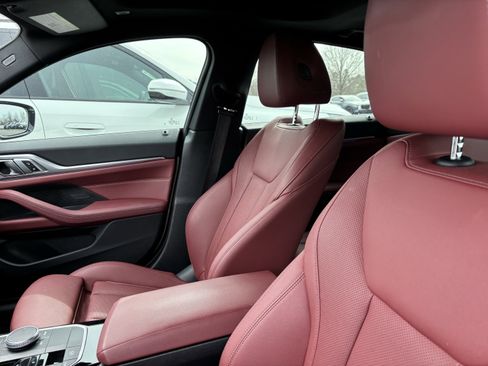 Used 2024 BMW i4 eDrive35 w/ Premium Package image 17