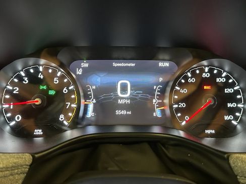 Used 2025 Jeep Compass Latitude AWD/4WD image 10