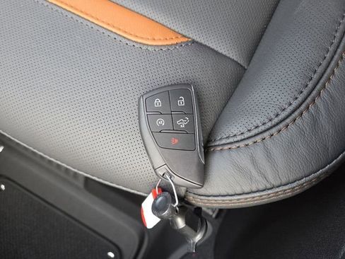 New 2026 GMC Sierra 2500 AT4 w/ AT4 Premium Plus Package image 42