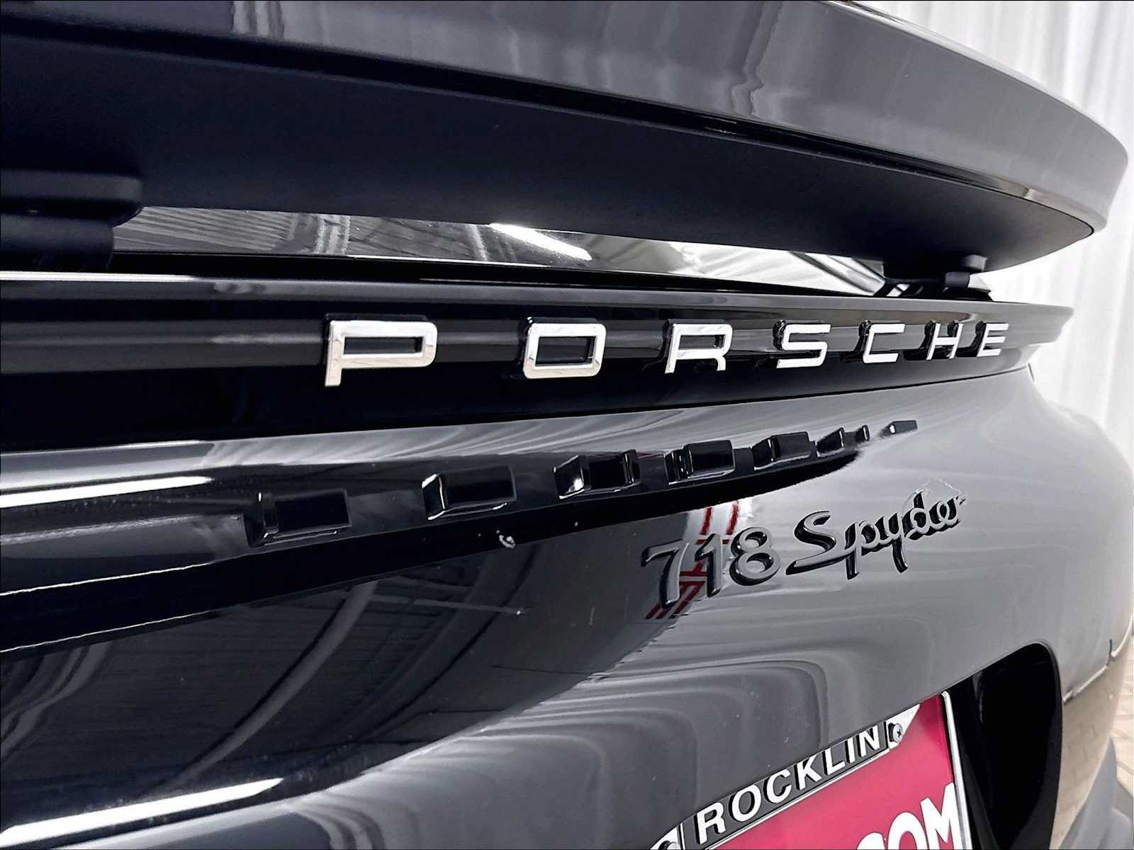 Used 2022 Porsche 718 Boxster Spyder RWD image 31