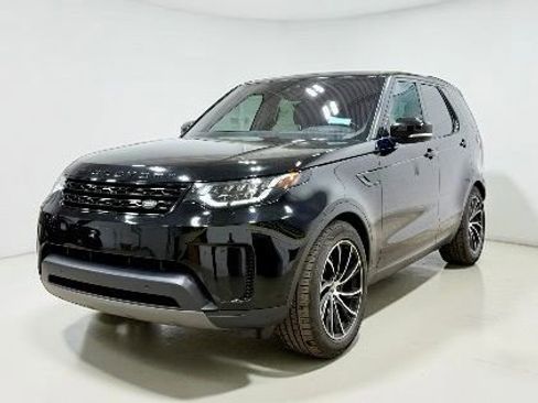 Used 2017 Land Rover Discovery SE AWD/4WD image 18