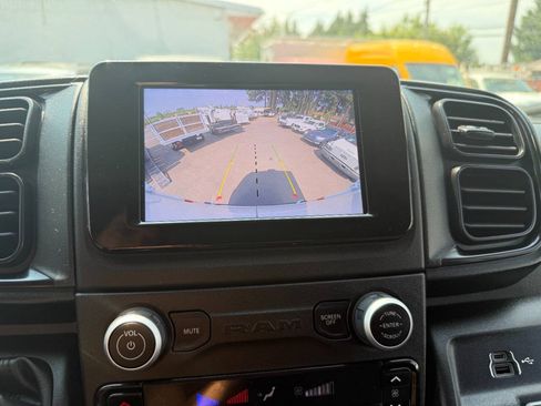 Used 2023 RAM ProMaster 2500 FWD image 17
