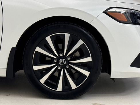 Certified 2023 Honda Civic EX-L image 6