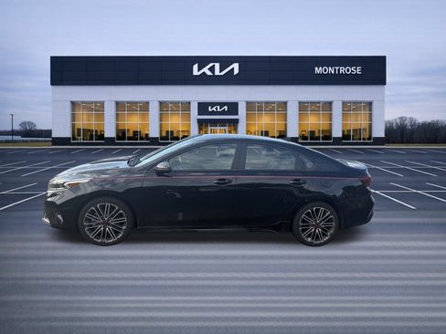Used 2023 Kia Forte GT FWD image 9