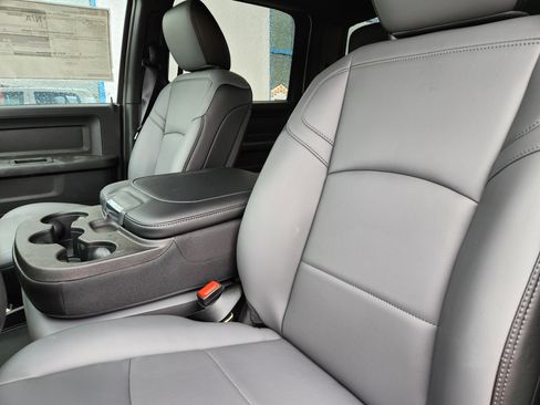 New 2025 RAM 3500 Tradesman image 24