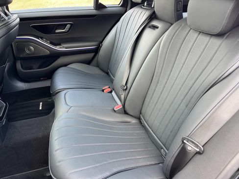 Certified 2023 Mercedes-Benz S 500 4MATIC image 17