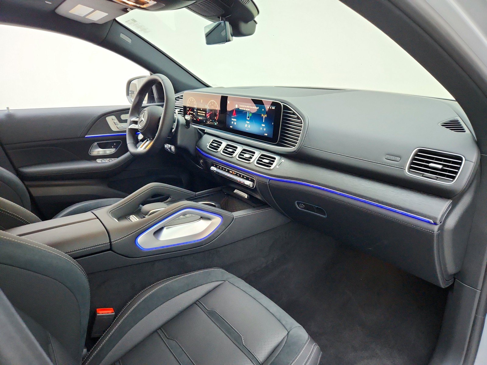 New 2026 Mercedes-Benz GLE 53 AMG 4MATIC Coupe image 19