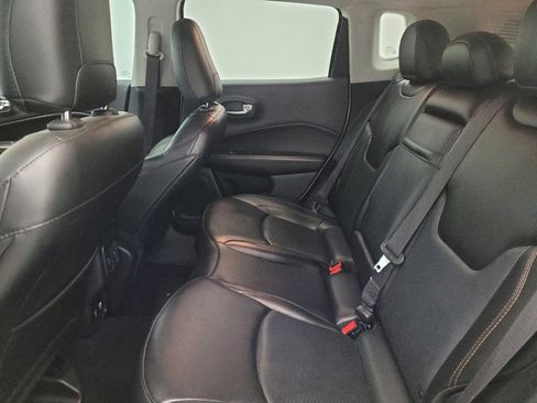 Used 2019 Jeep Compass Limited image 18