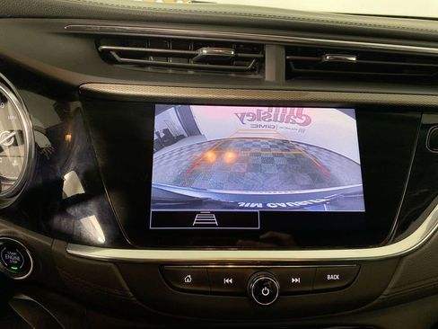 Used 2023 Buick Encore GX Essence w/ Experience Buick Package image 17