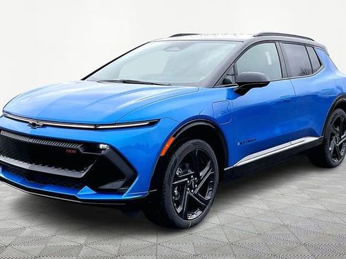 New 2026 Chevrolet Equinox EV RS FWD image 3