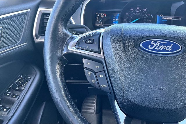 Used 2021 Ford Edge SEL AWD/4WD image 11