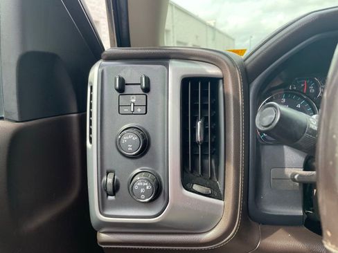 Used 2018 GMC Sierra 1500 SLT image 13