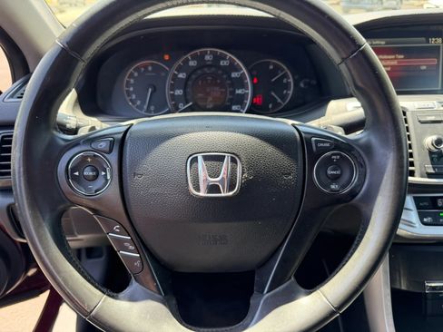 Used 2015 Honda Accord Sport image 12