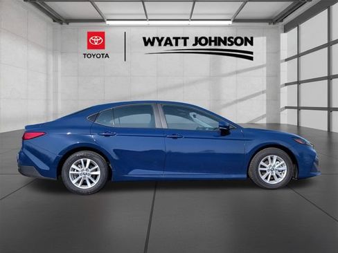 Certified 2025 Toyota Camry LE image 6