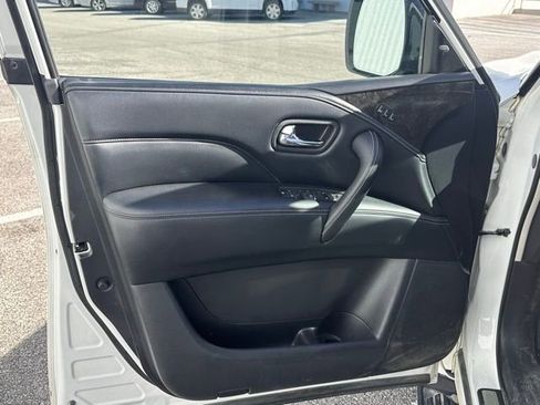 Used 2021 INFINITI QX80 Luxe image 12