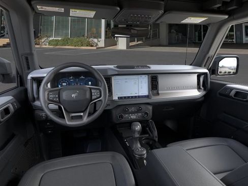 New 2026 Ford Bronco Big Bend w/ Black Diamond Package AWD/4WD image 9