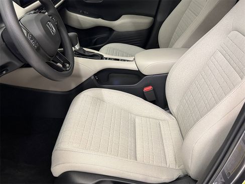 New 2026 Honda HR-V LX image 20