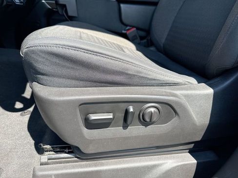 Used 2019 Chevrolet Silverado 1500 LT w/ Texas Edition image 12