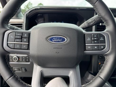 New 2025 Ford F350 Lariat w/ Lariat Ultimate Package image 24