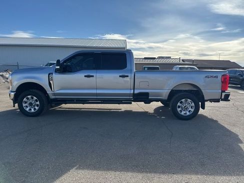 Used 2024 Ford F350 XLT image 4