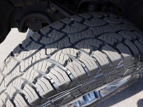 Used 2025 Chevrolet Silverado 2500 Custom w/ Custom Convenience Package image 55