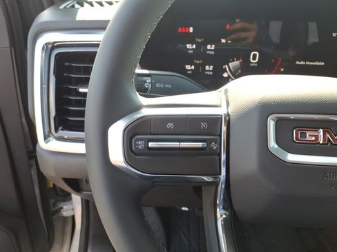 New 2026 GMC Canyon Elevation w/ Convenience Package RWD image 10
