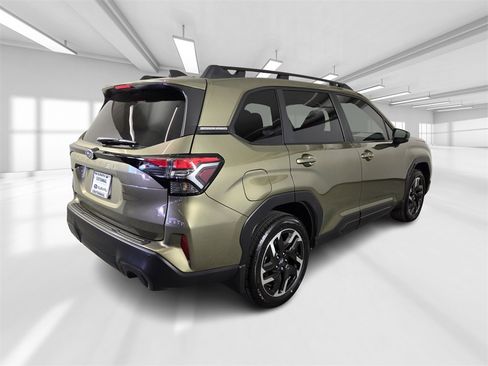 New 2026 Subaru Forester Limited image 4