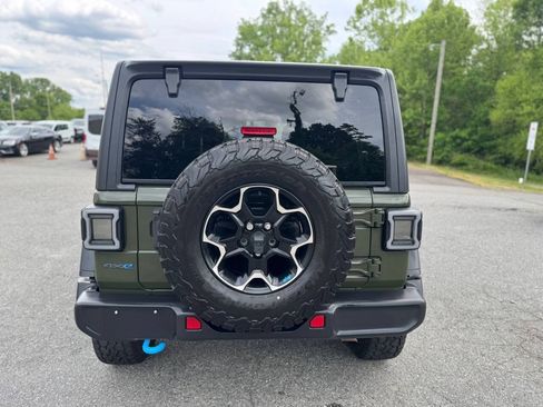 Used 2022 Jeep Wrangler Unlimited Rubicon 4xe w/ Cold Weather Group AWD/4WD image 5