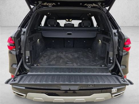 Used 2024 BMW X5 sDrive40i RWD image 6