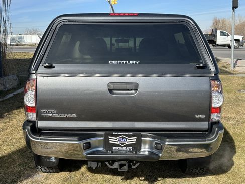 Used 2013 Toyota Tacoma 4x4 Double Cab image 8