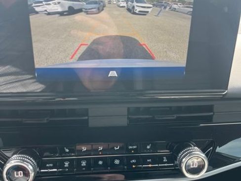 Used 2025 Honda Prologue Touring image 12