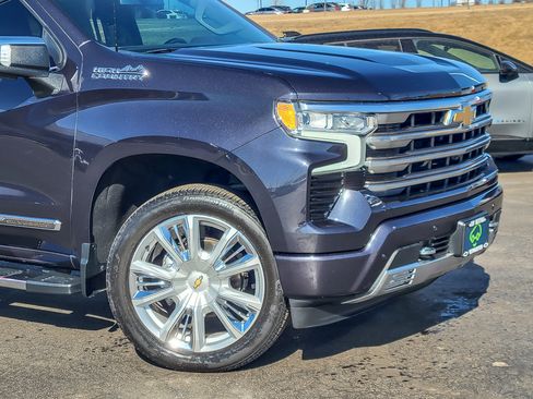 Certified 2022 Chevrolet Silverado 1500 High Country image 2