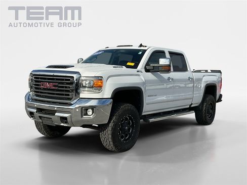 Used 2018 GMC Sierra 3500 SLT image 3