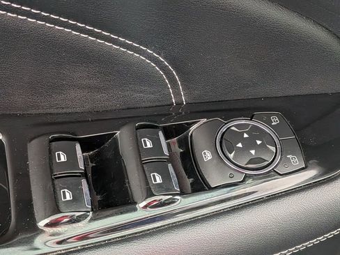 Used 2015 Ford Edge Titanium w/ Equipment Group 301A image 16