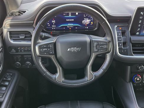 Used 2022 Chevrolet Tahoe RST w/ Luxury Package image 17